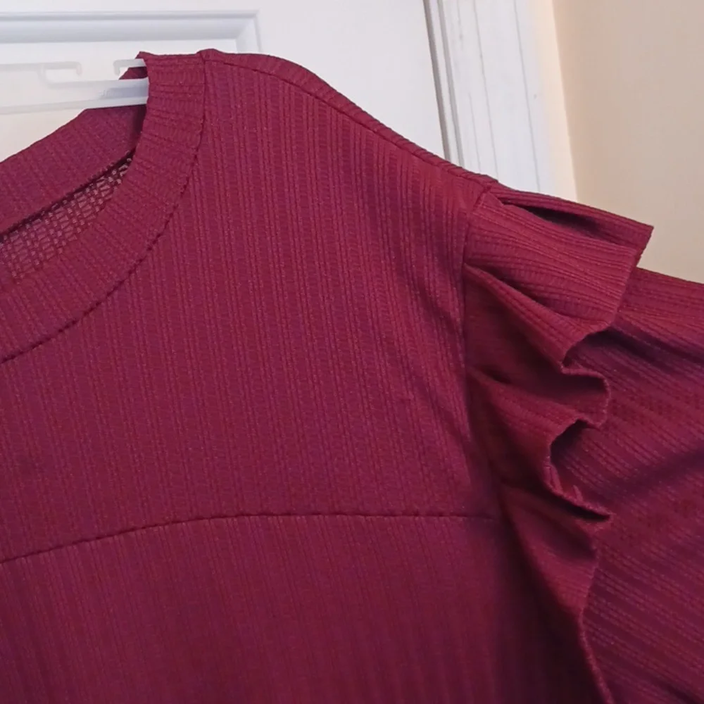 EUC - LULAROE - BRIELLE TOP - LONG SLEEVE - 2XL - Picture 3 of 8